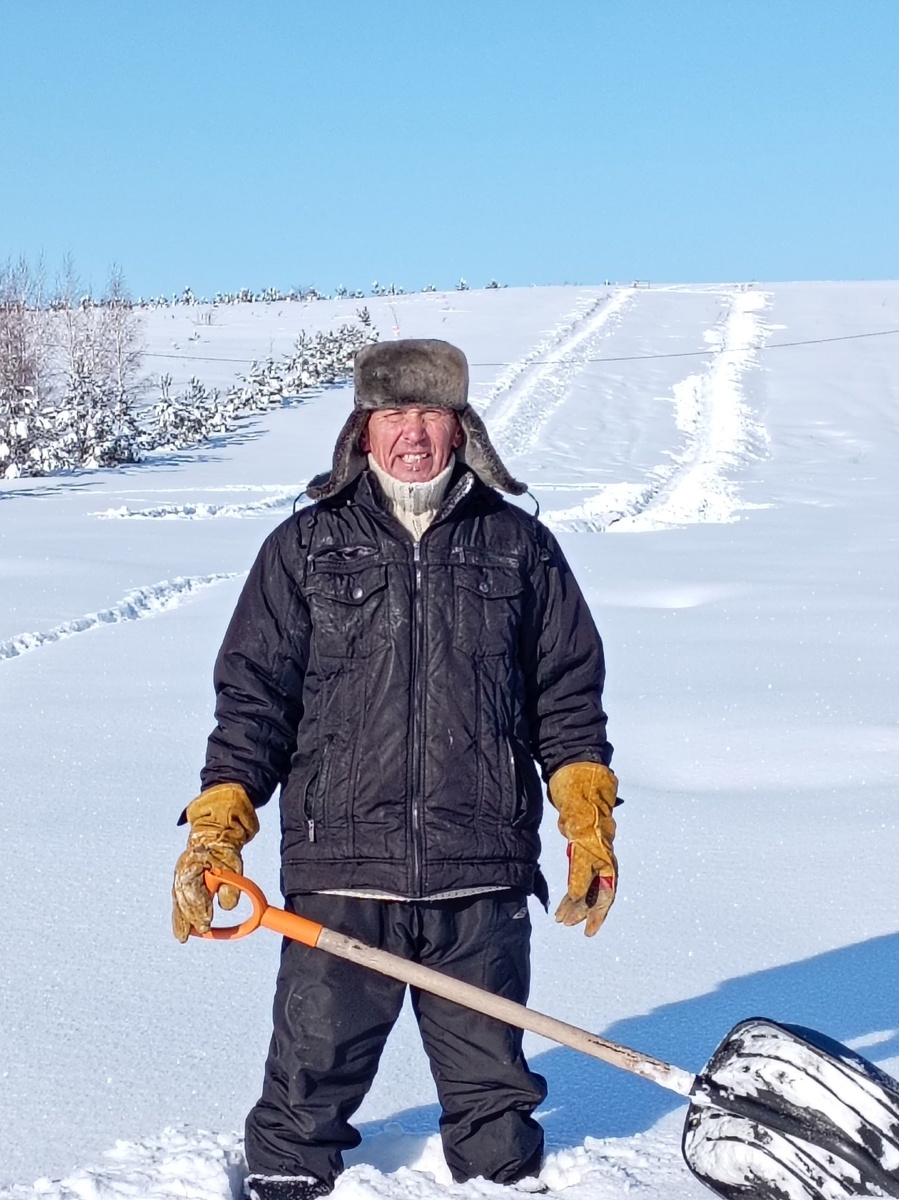 «Повелитель горы» из микрорайона «Заря» – Виктор Александрович Небога. 