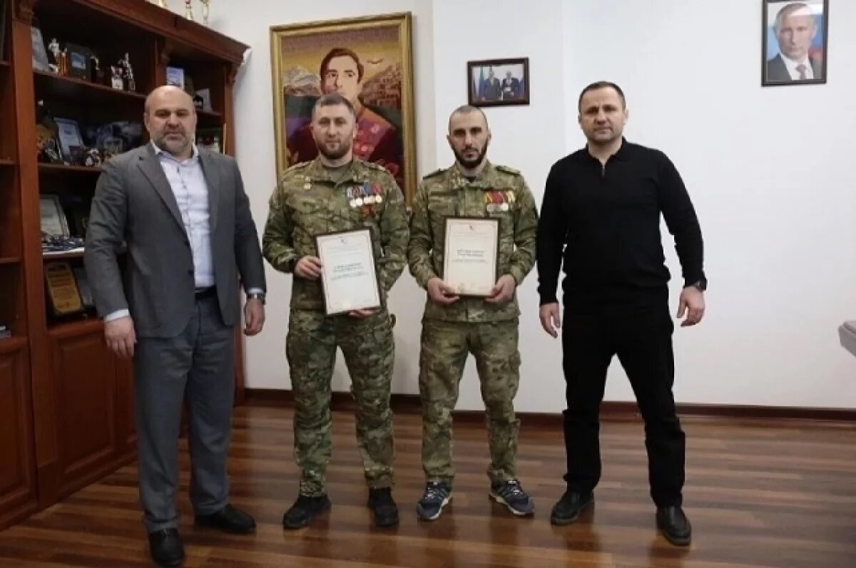    Глава минспорта Дагестана повстречался с бойцами СВО