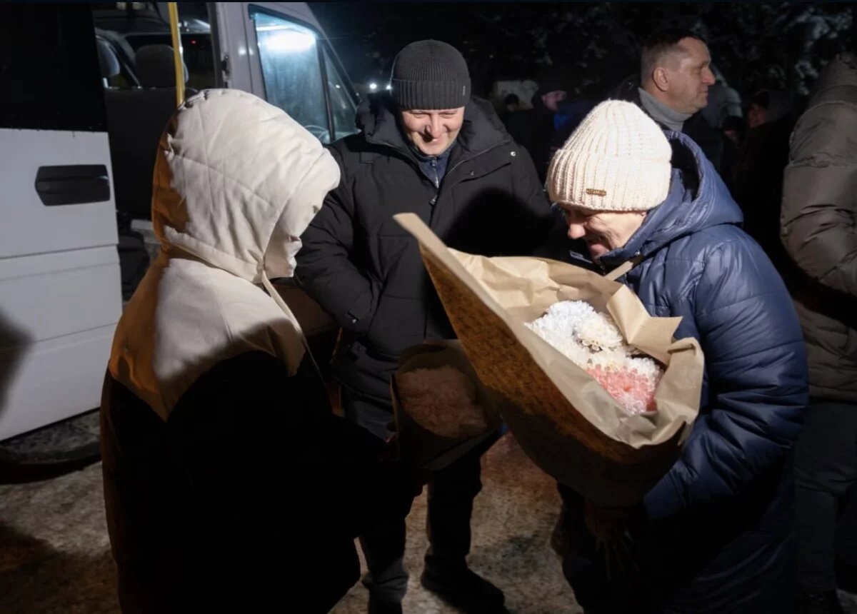    Хинштейн: возвращенные с территории Украины мирные жители приехали в Курск