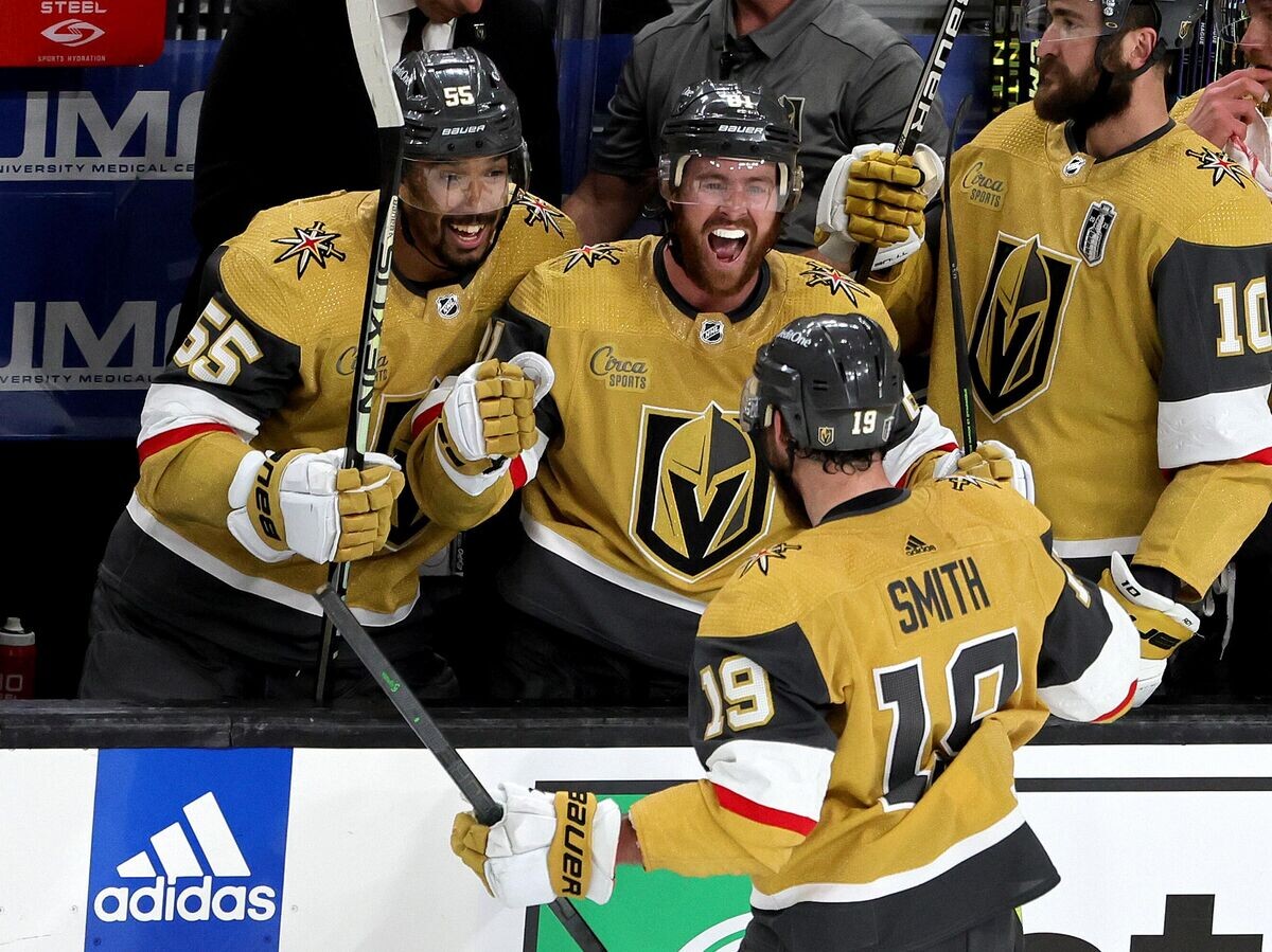    Хоккеисты "Вегас Голден Найтс" | © Фото : twitter.com/goldenknights