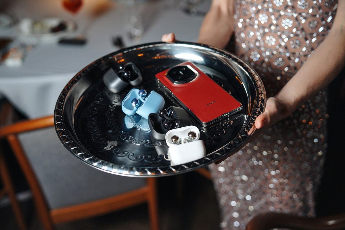    HUAWEI / М.Видео