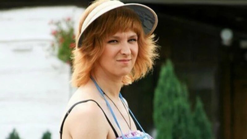     Олеся Железняк в сериале «Сваты». Кадр из сериала «Сваты»