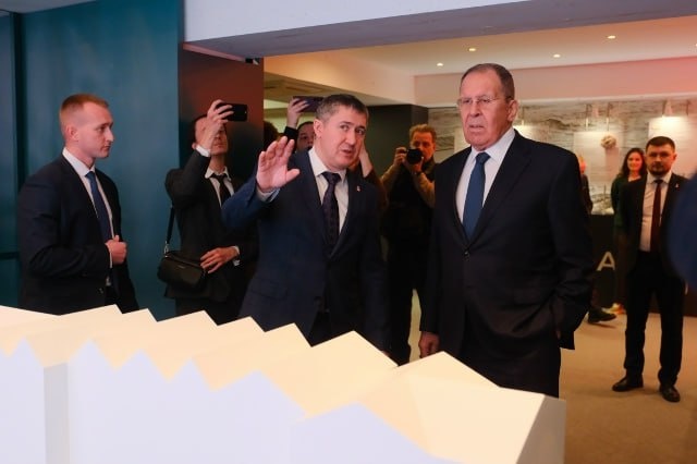 🤝Губернатор Пермского края Дмитрий Махонин и министр иностранных дел Российской Федерации Сергей Лавров провели рабочую встречу в Москве