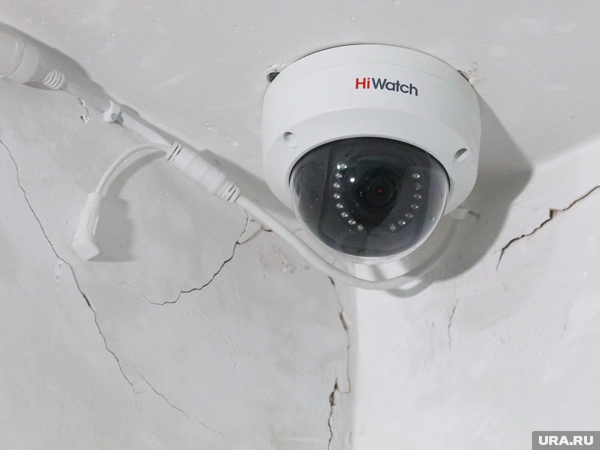     Если камеры установлены незаконно, соседи имеют право требовать их демонтажа через суд