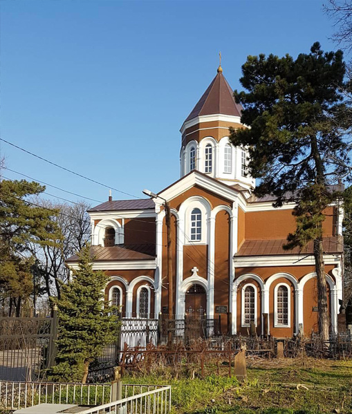 Церковь Святого Карапета на Пролетарском кладбище. Освящена в 1881 г. Фото взято с сайта: https://zoon.ru