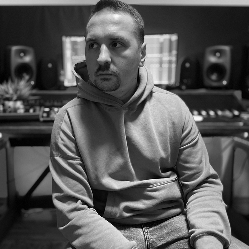 Владимир Маркин (Dvashest’)