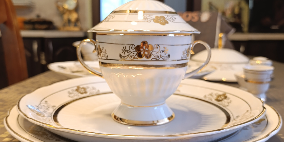 Я счастливая обладательница столового сервиза "Коростень"