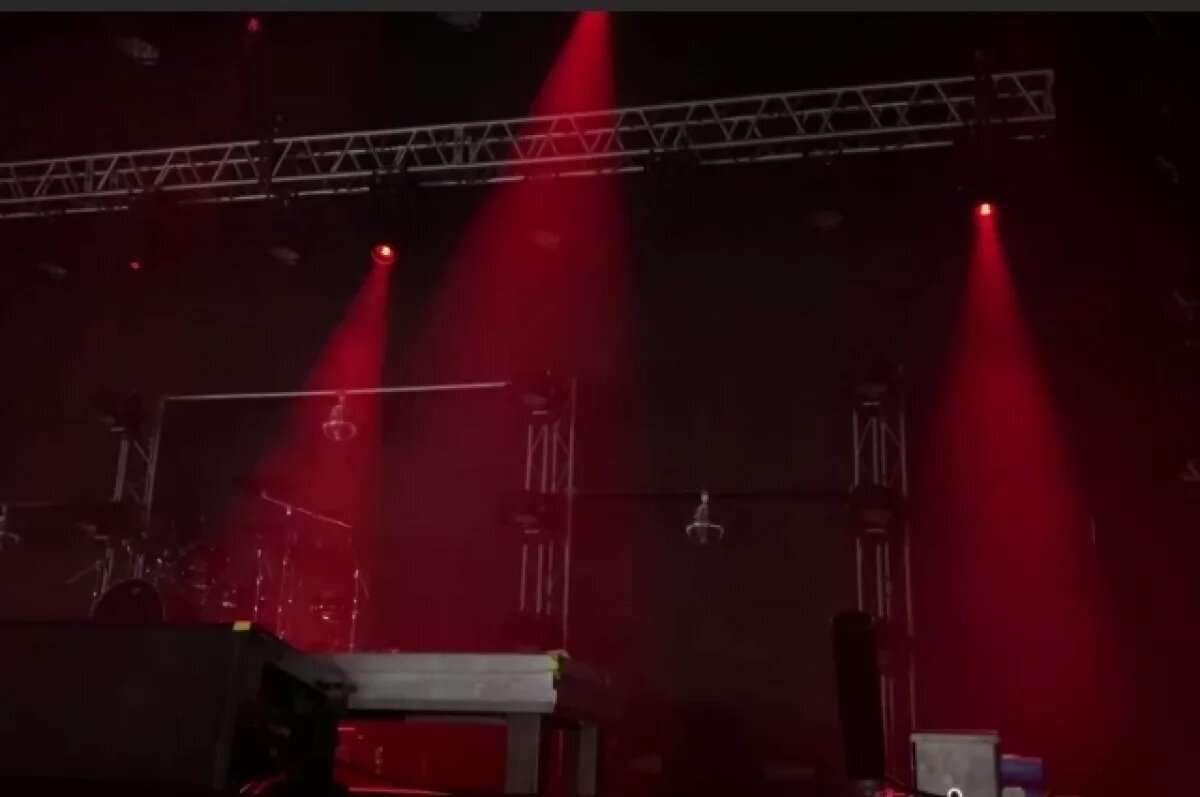    Концерт звезды 90-х отменили в Воронеже из-за ЧП на железной дороге