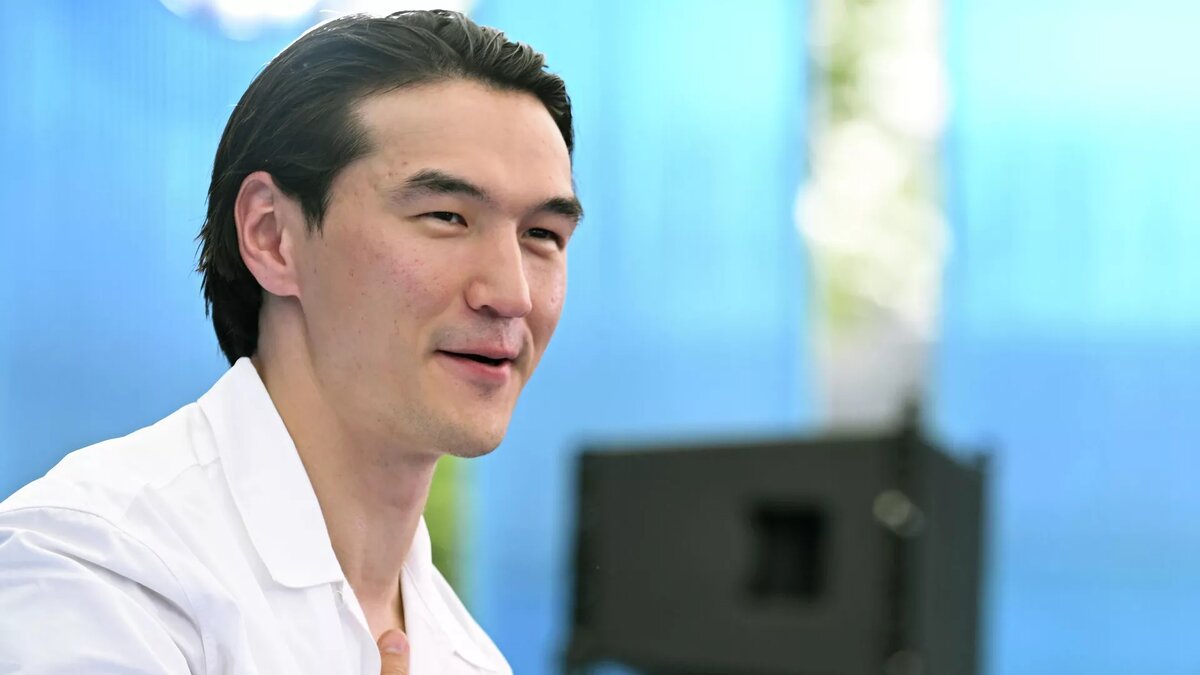 Stand-up комик Нурлан Сабуров на фестивале VK Fest в Москве, архивное фото © Sputnik / Алексей Майшев