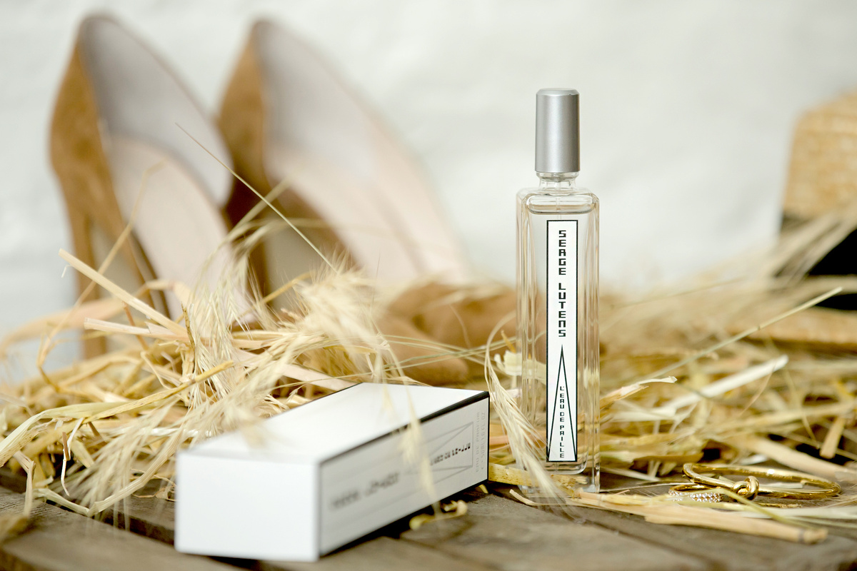 «L'Eau de Paille» от Serge Lutens.