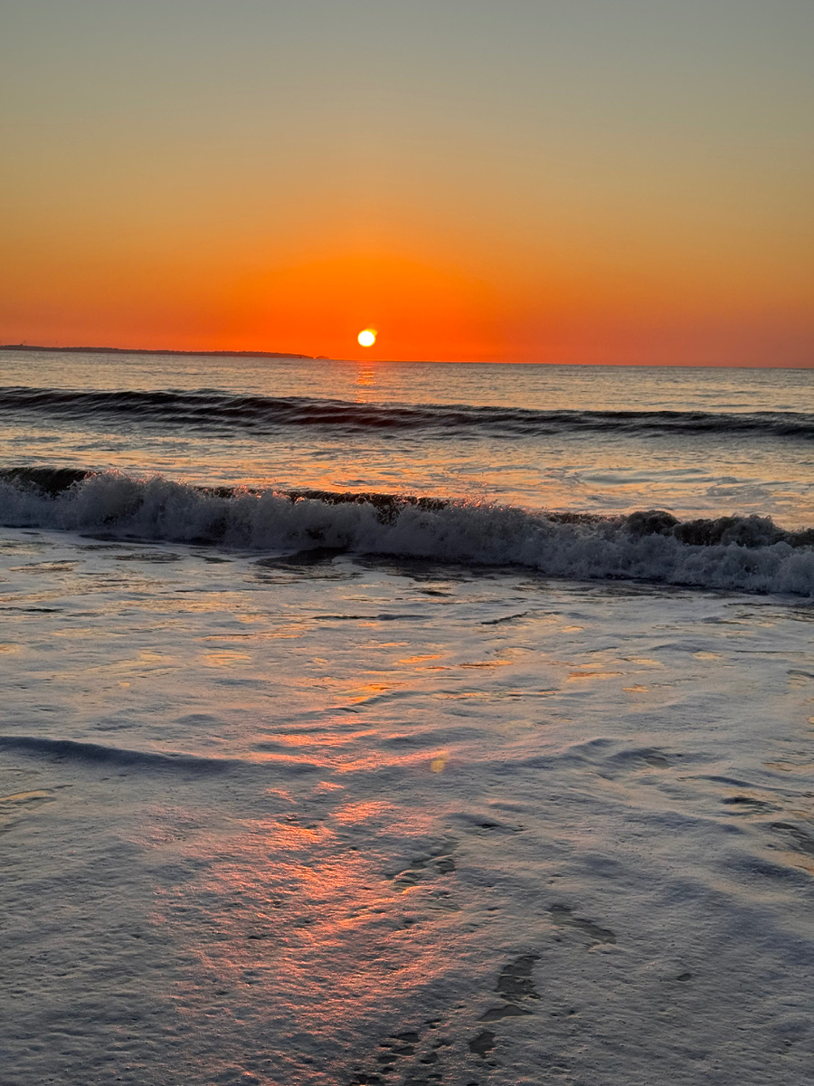 Солнце встает