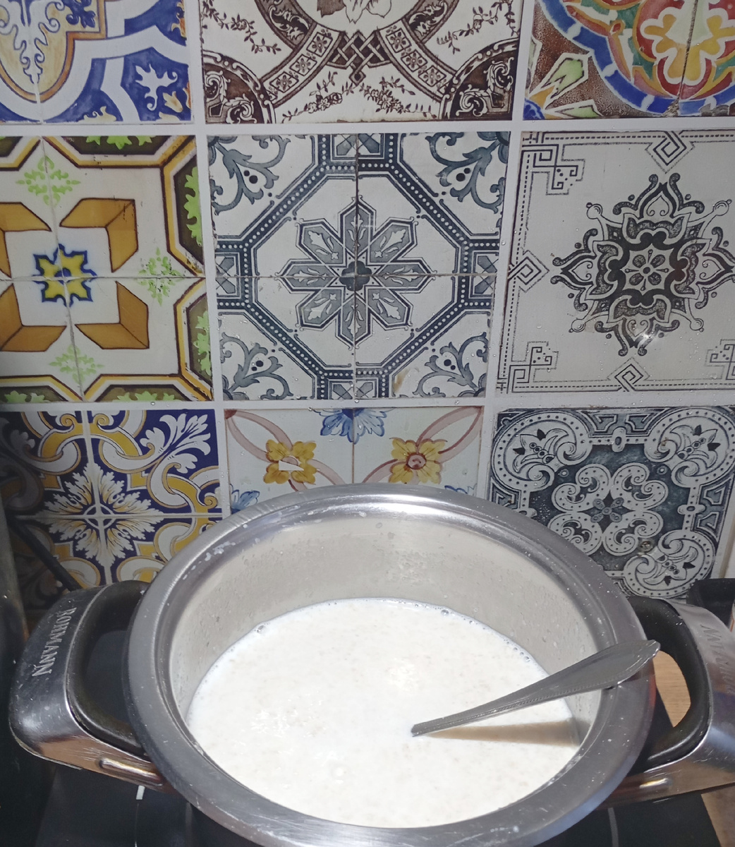 Варю  кашу молочную