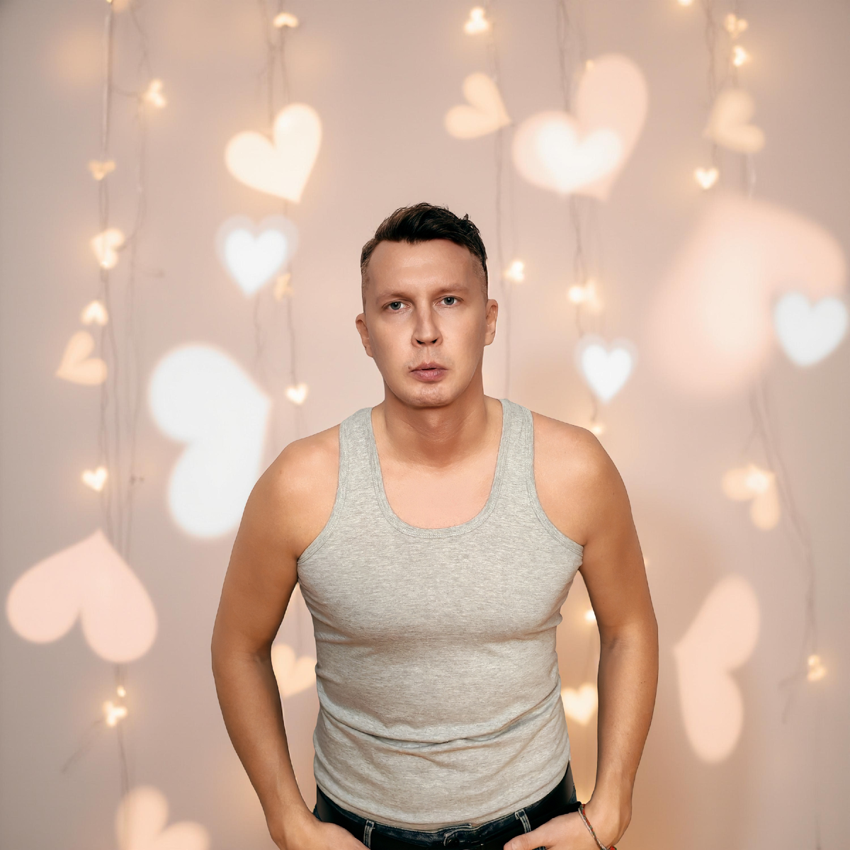 Сергей Тиа, Sergei Tia