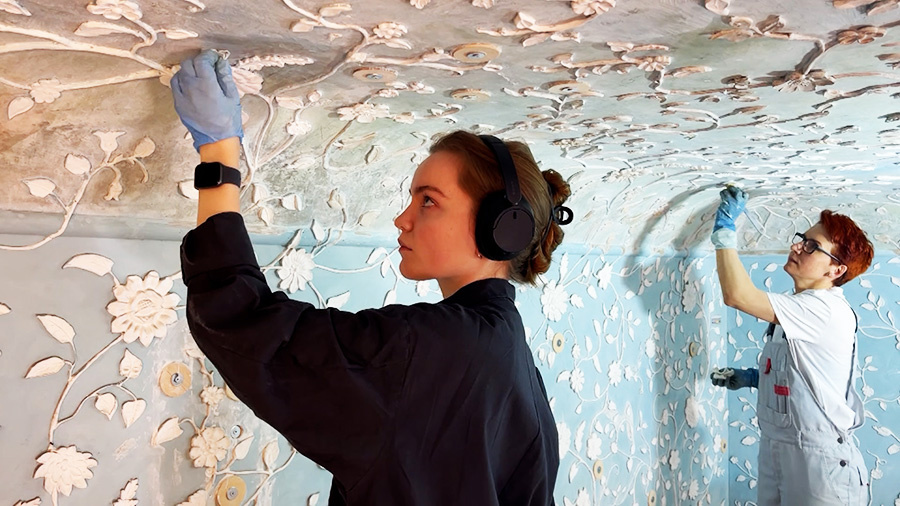    © АО "ТВ Центр"