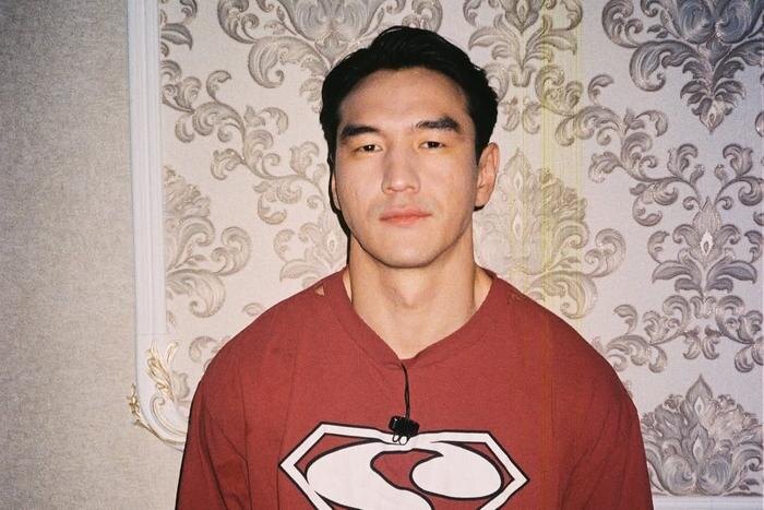 Обложка © VK / Нурлан Сабуров