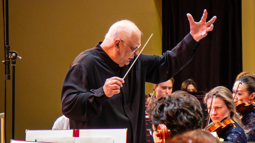 Госоркестр Башкирии. Абонемент №8 «Приглашенные дирижеры». Государственный концертный зал «Башкортостан». Дирижер Валерий Полянский.📷Фото: Идэль Гумеров / Коммерсантъ