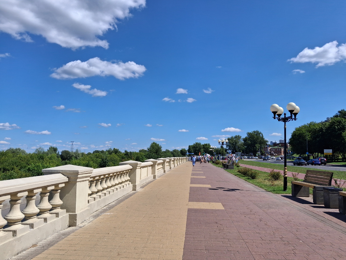 Шествие Крестного хода. Фото автора. 