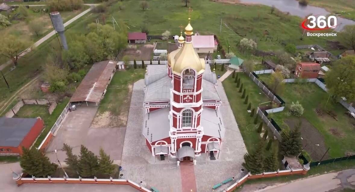 Церковь Воскресения Христова, в селе Воскресенское