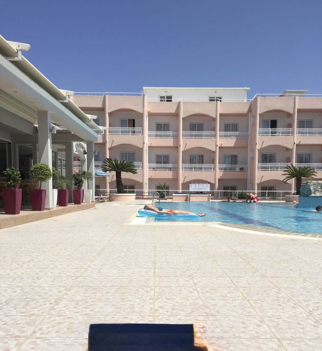 Утро перед бассейном