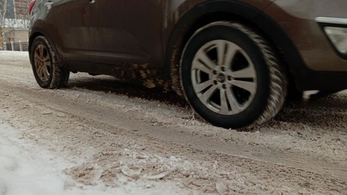    Новочеркасск из-за ДТП встал в 10-километровой пробке   rostovgazeta.ru