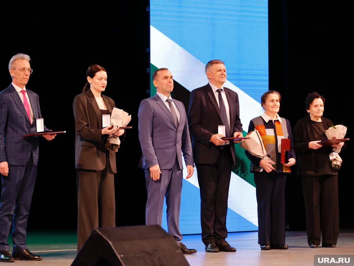     Названы имена пяти жителей области, получивших почетное звание