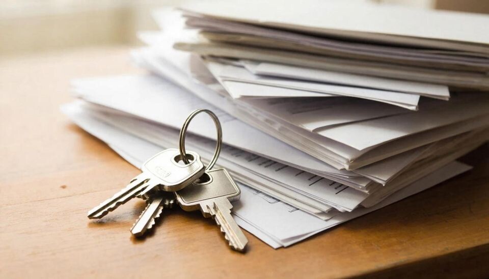    Продажа недвижимости, ключи. Источник: сгенерировано нейросетью