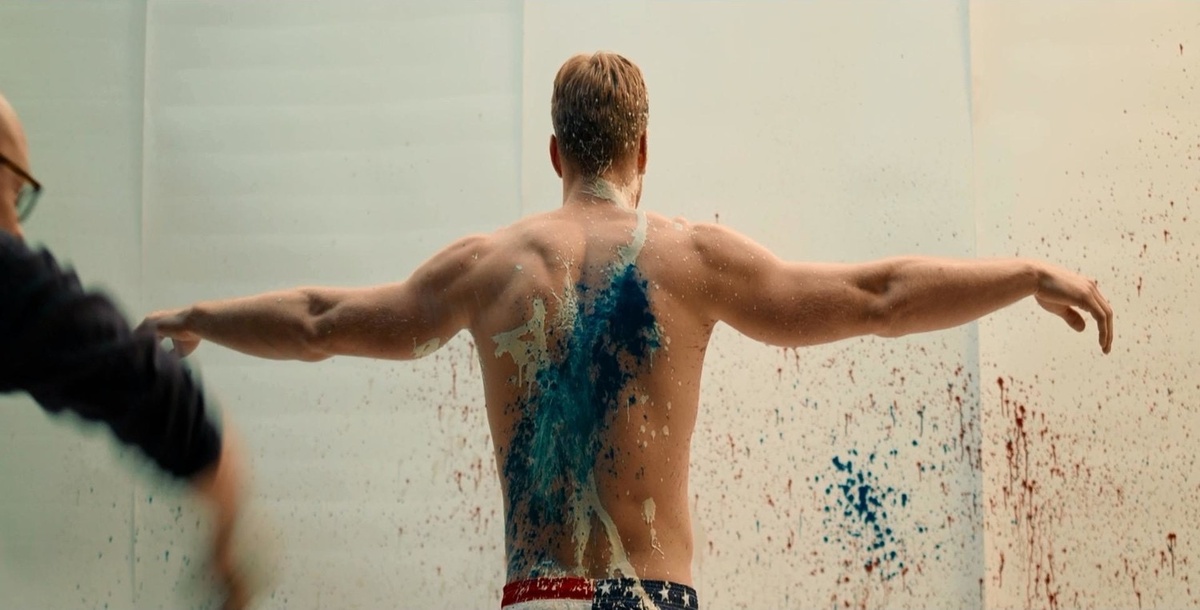 Кадр из фильма «Треугольник печали»