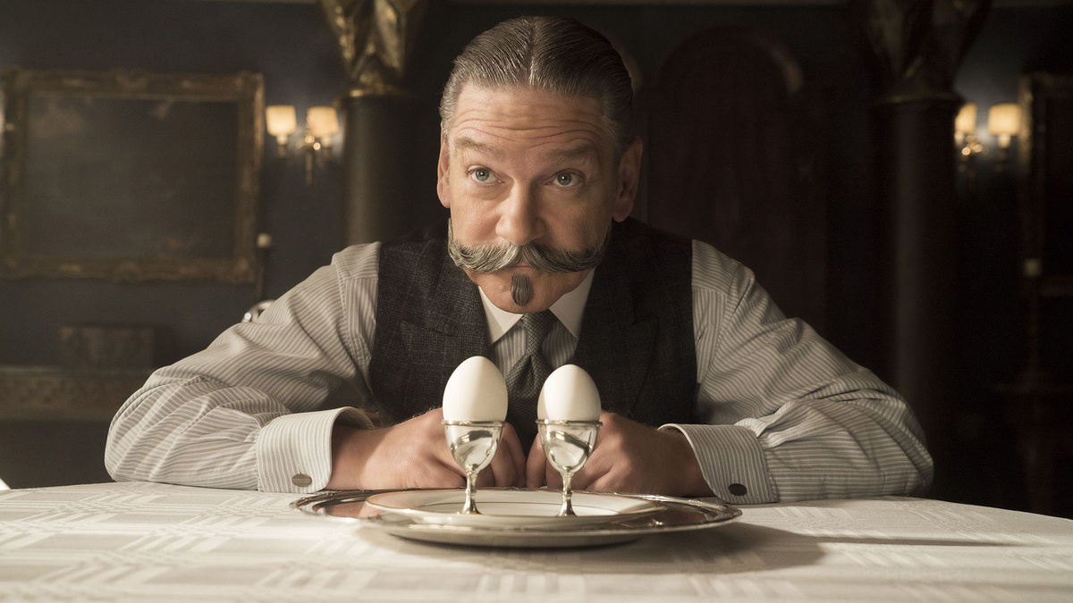    Кеннет Брана в роли Эркюля Пуаро в фильме «Убийство в восточном экспрессе»