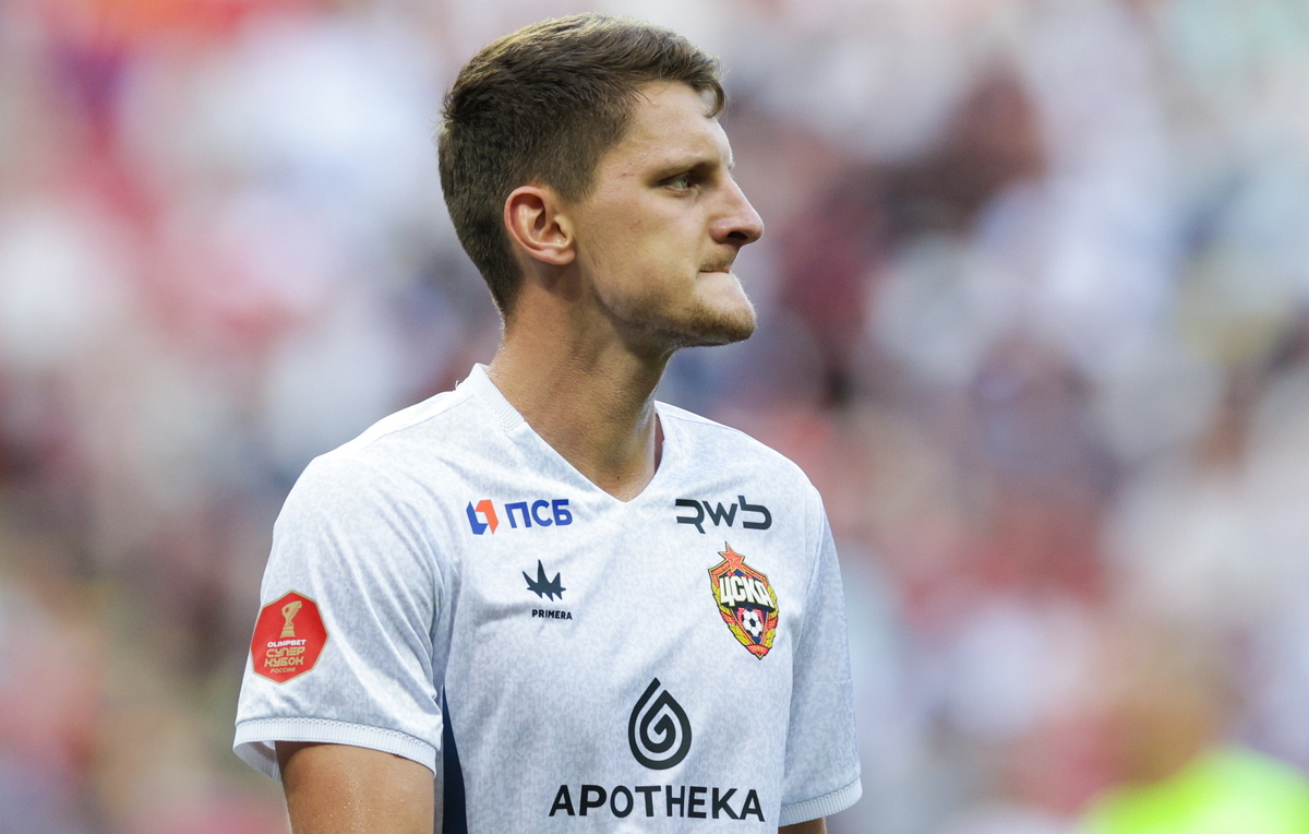    Защитник "Зенита" Игорь Дивеев  Михаил Синицын/ТАСС