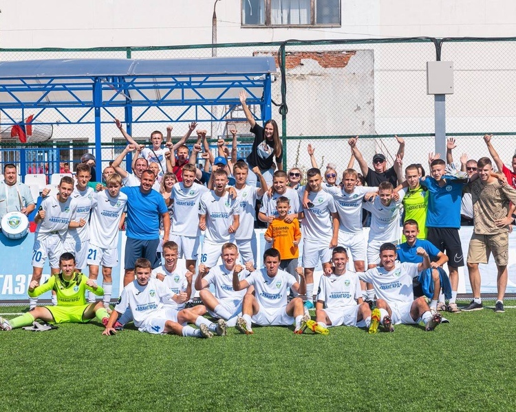     В Курске футбольная академия выведена из состава ФК «Авангард»