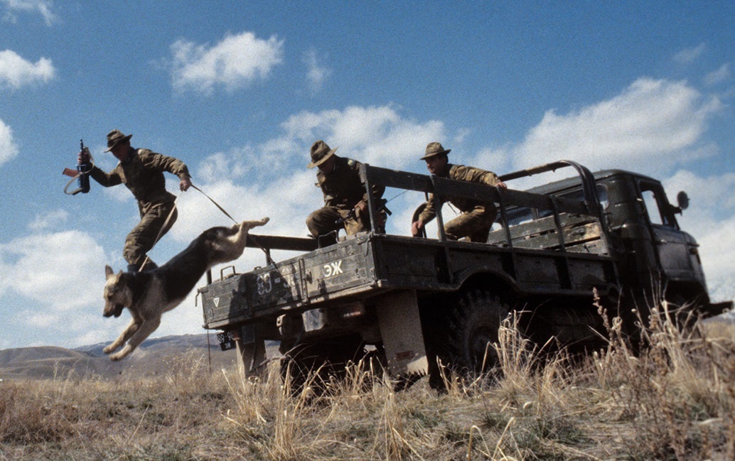 Южная граница. Поисковая группа действует по команде "В ружье"! 