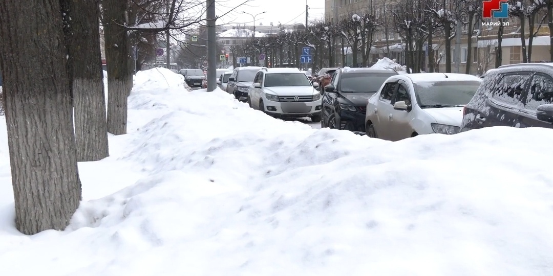 В России могут ужесточить требования к рекламе на автомобилях