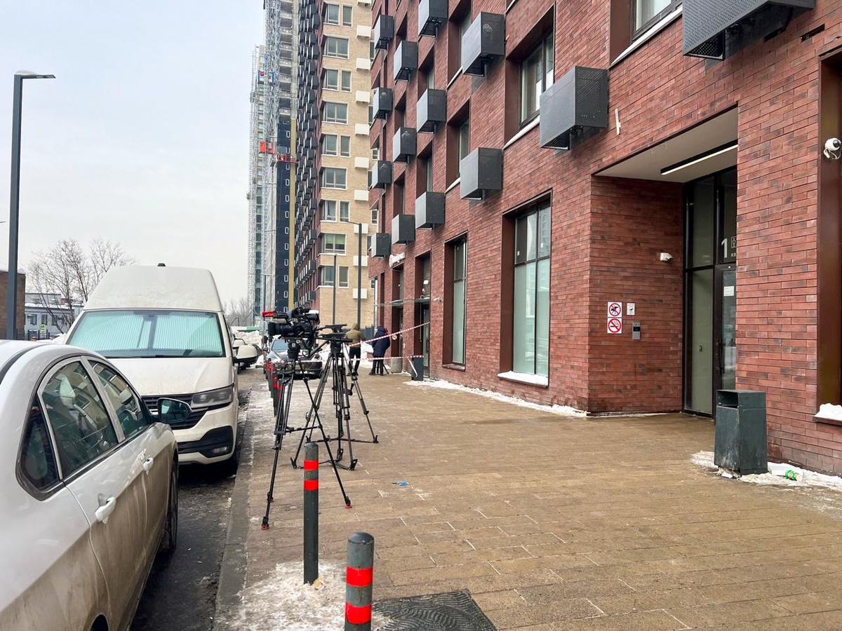 Дом, где было совершено покушение на генерала Минобороны РФ Владимира Алексеева. Фото: Stringer/news.ru/Global Look Press