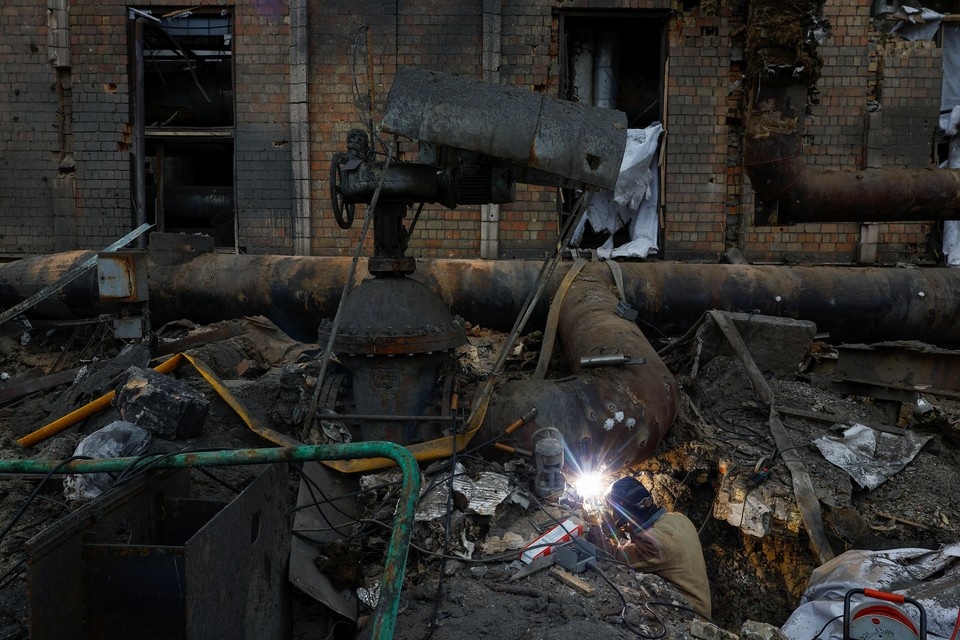    Украина пытается смягчить ключевое требование МВФ для нового кредита REUTERS