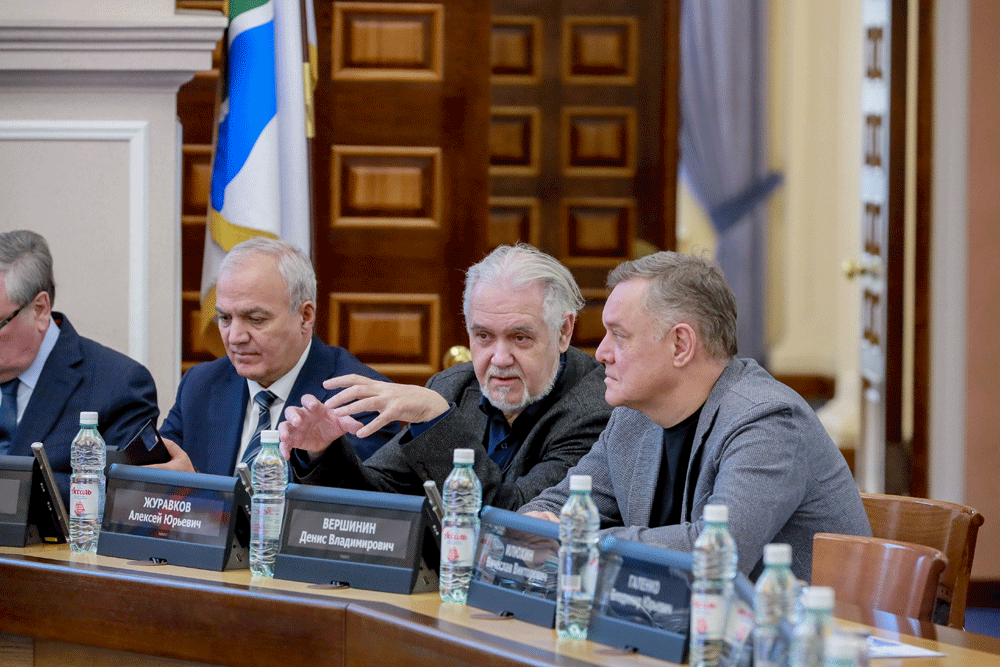    На итоговом совещании департамента строительства и архитектуры Фото: Павел Комаров, nsknews.info