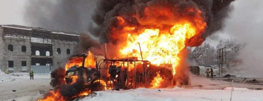 Взрыв на заправке и дефицит холостяков: самые обсуждаемые новости ХМАО за неделю