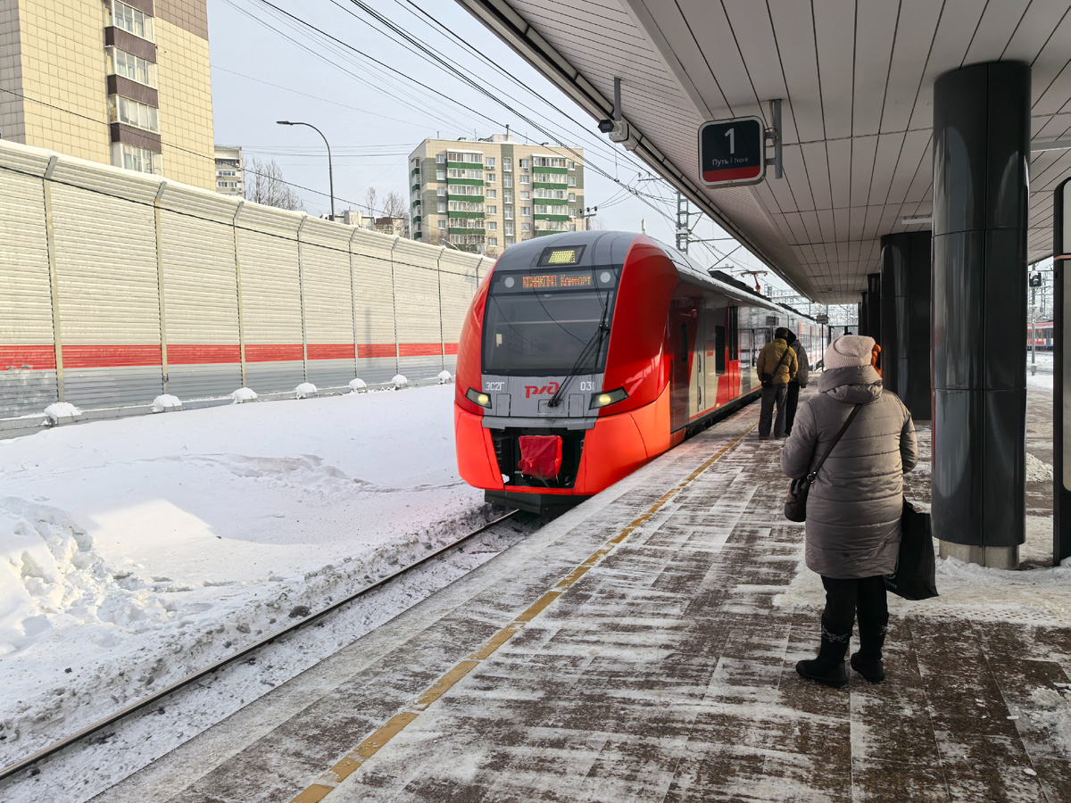 Поезд от Зеленограда идёт 1ч 20мин