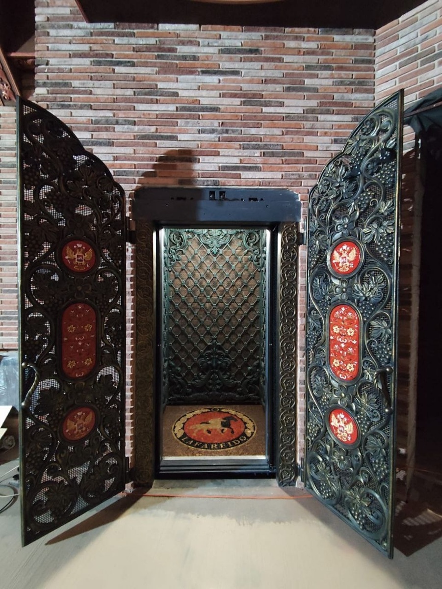 Винтажный лифт "М-Систем"