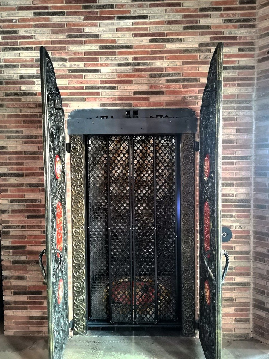 Ретро лифт "М-Систем"