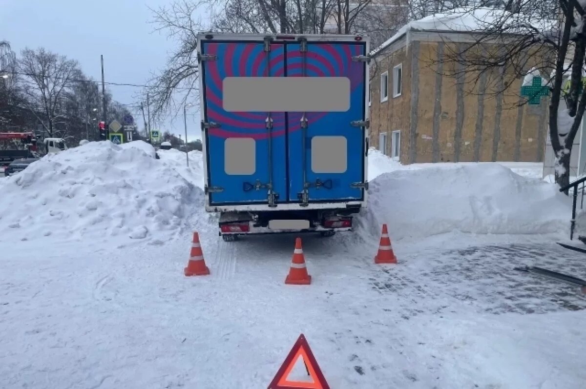    83-летняя женщина получила травмы.