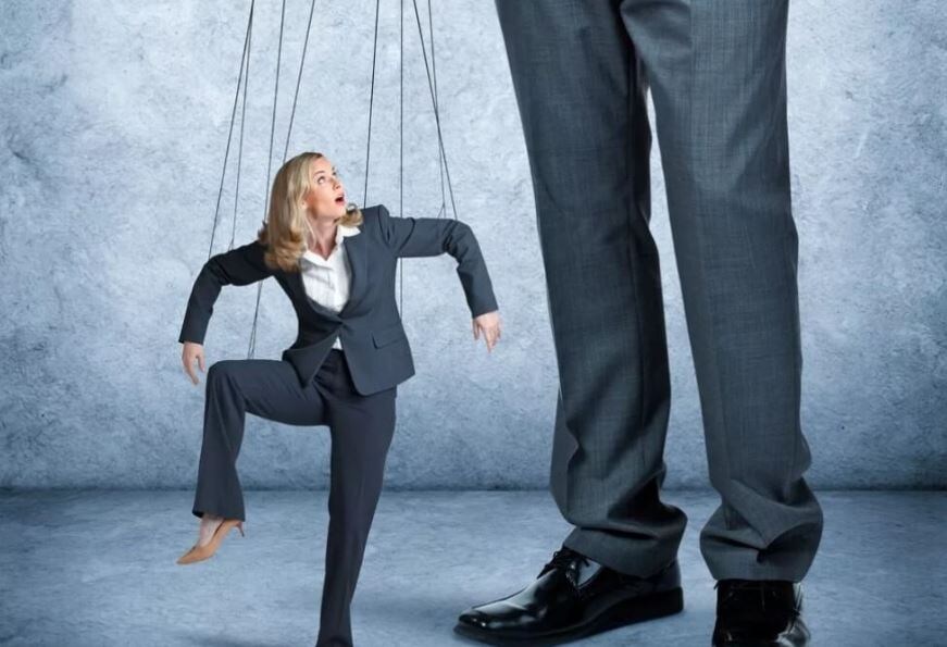 Как нами управляют манипуляторы. Изображение из интернета.