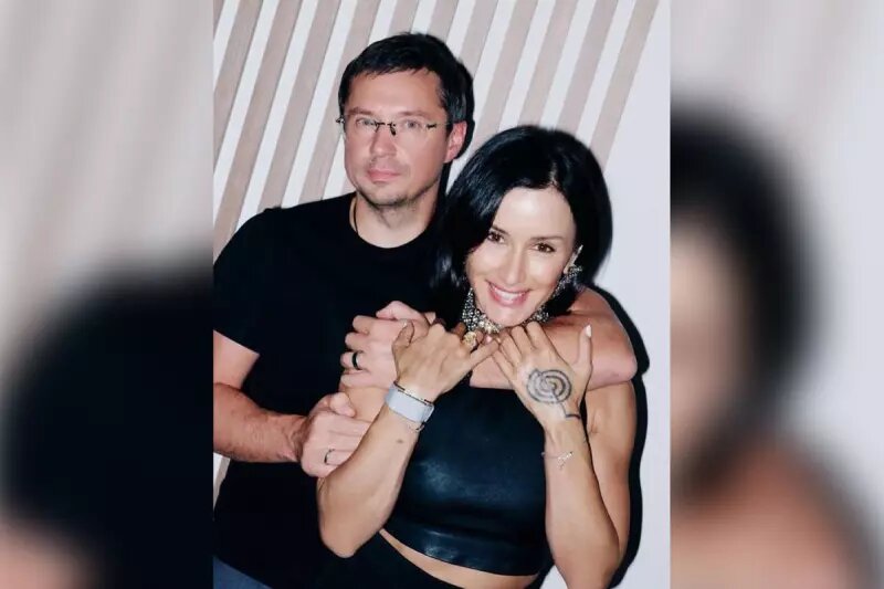    Тина Канделаки и Василий Бровко. Фото: соцсети.