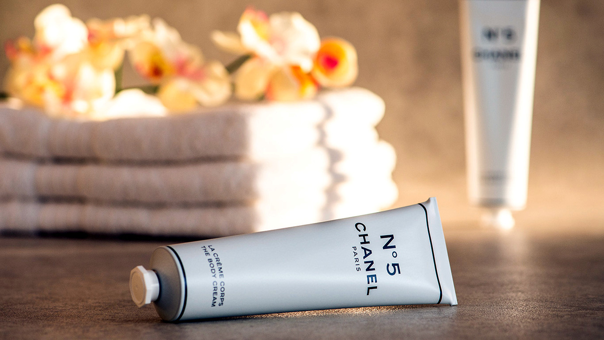 Такая упаковка легко поддерживает тренд на "тихую роскошь"