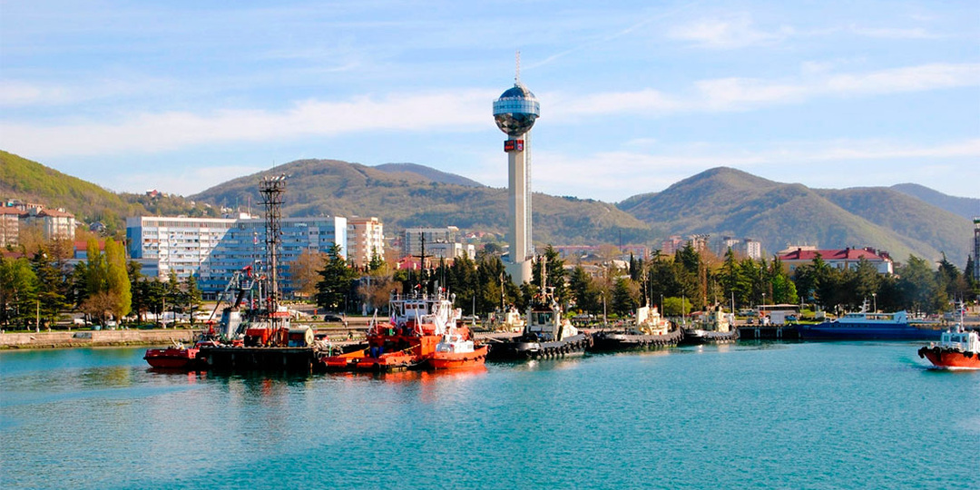 Куда поехать вместо Сочи, если хочется моря и спокойствия