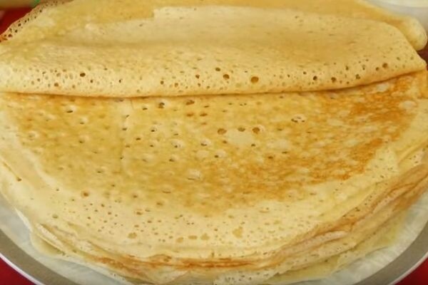 Наш семейный рецепт тонких дрожжевых блинчиков