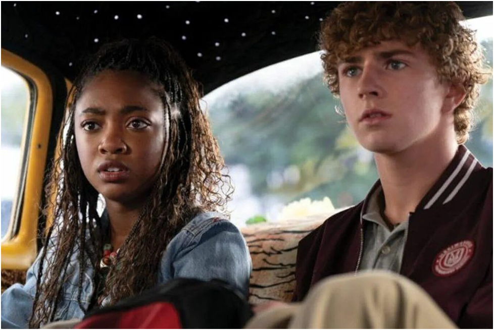 Аннабет приезжает за Перси