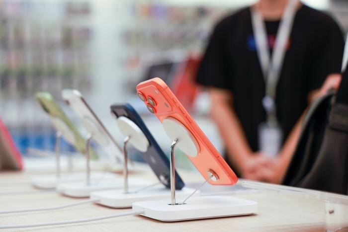 Обложка © Shutterstock / FOTODOM / 19 STUDIO