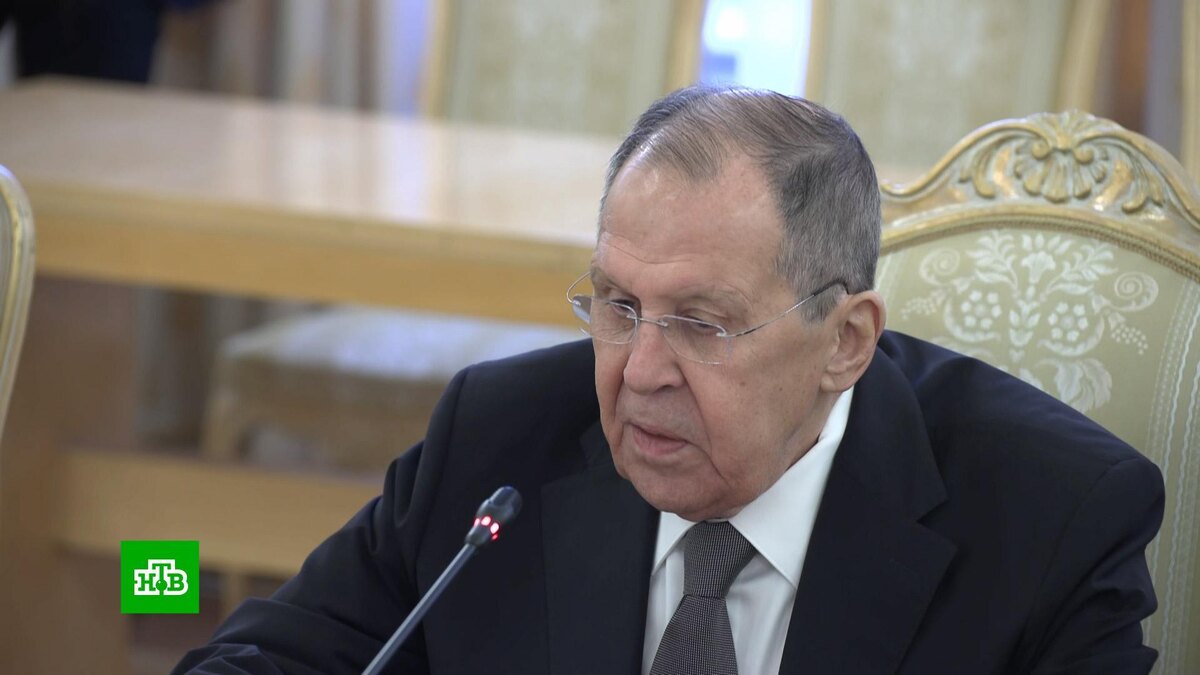    Лавров заявил, что ОБСЕ подошла к реальной угрозе саморазрушения