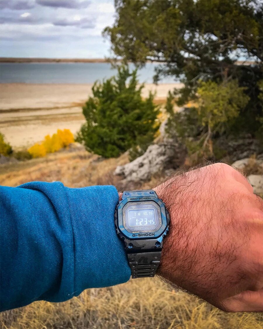 Часы доказывают ценность в разной обстановке и при любом имидже