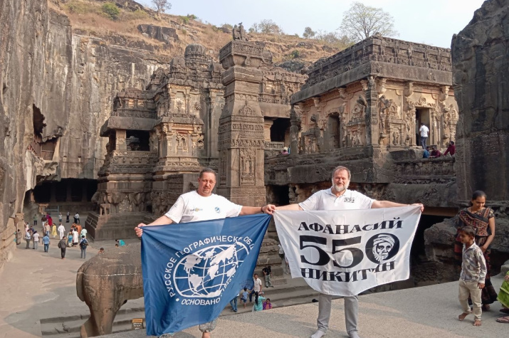 Участники экспедиции в Индии. Фото: Илья Банников